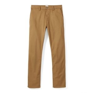 Flint and Tender Lightweight Stretch Chinos in Earth 31 x 32